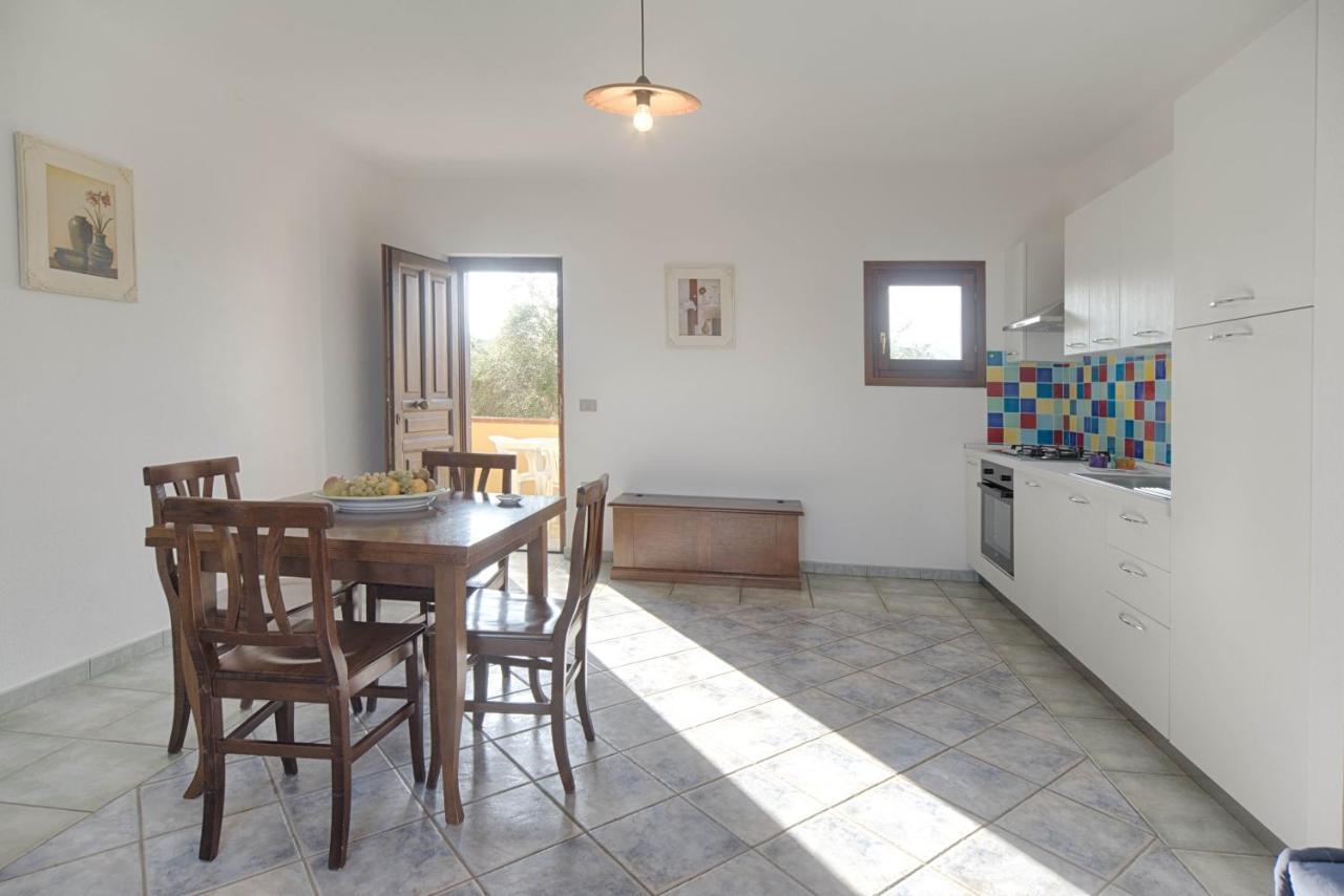 Residence Oasi E Oasi Blu San Teodoro  Ngoại thất bức ảnh