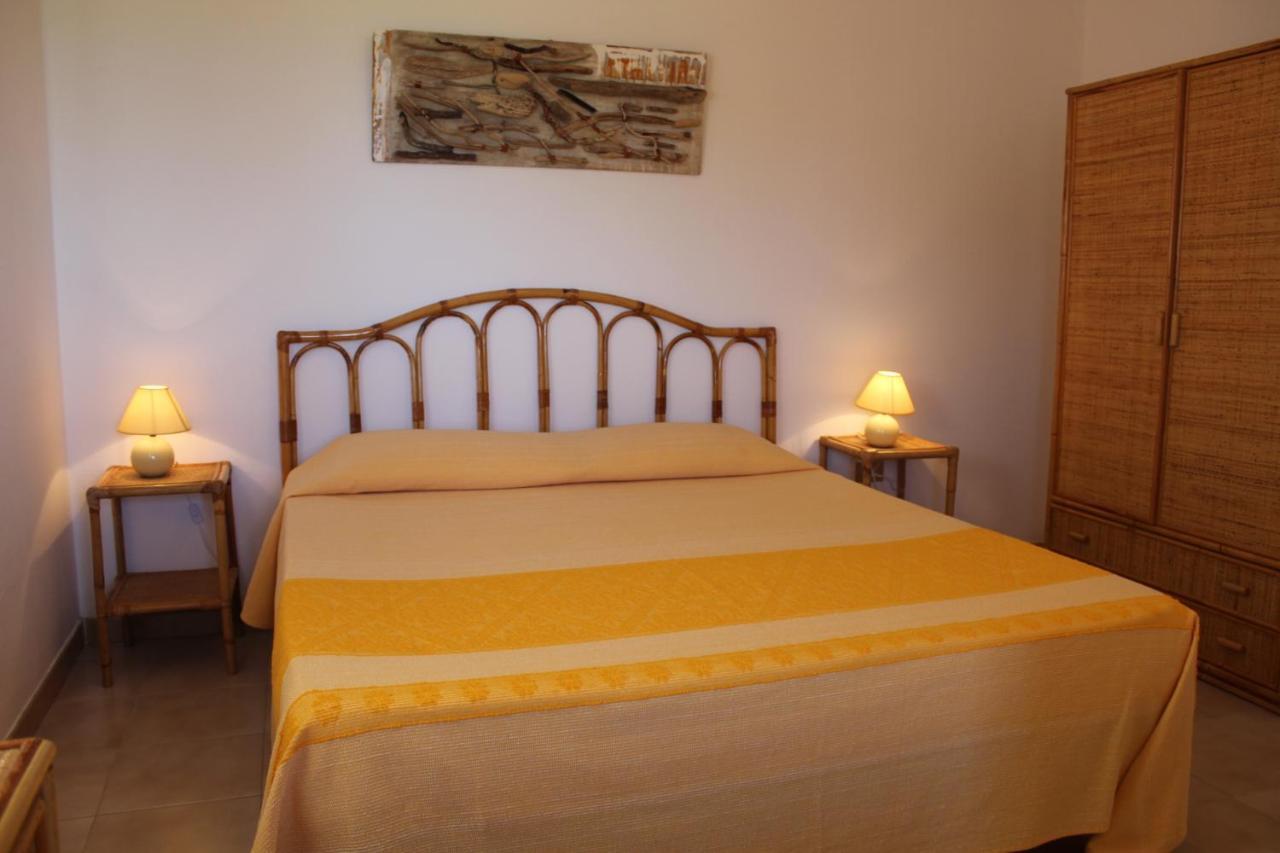 Residence Oasi E Oasi Blu San Teodoro  Ngoại thất bức ảnh