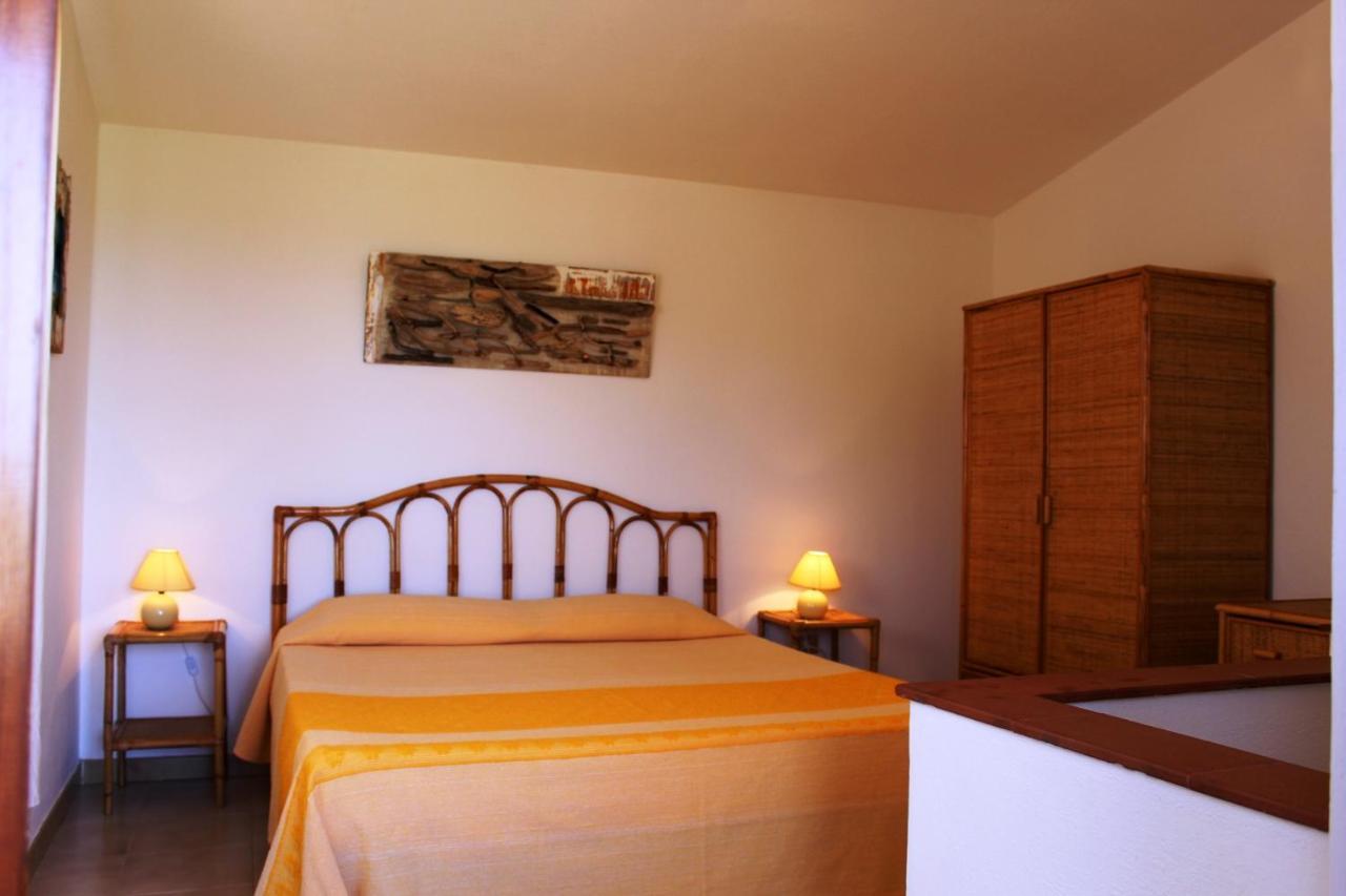 Residence Oasi E Oasi Blu San Teodoro  Ngoại thất bức ảnh