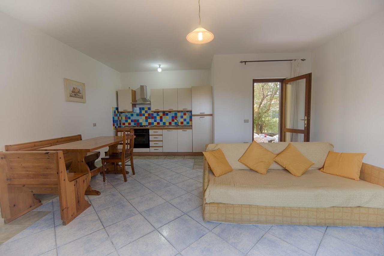 Residence Oasi E Oasi Blu San Teodoro  Ngoại thất bức ảnh