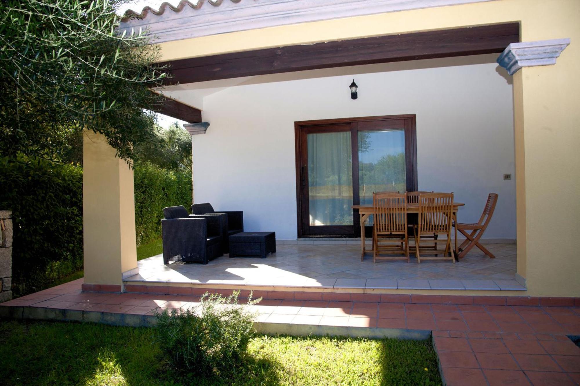 Residence Oasi E Oasi Blu San Teodoro  Ngoại thất bức ảnh